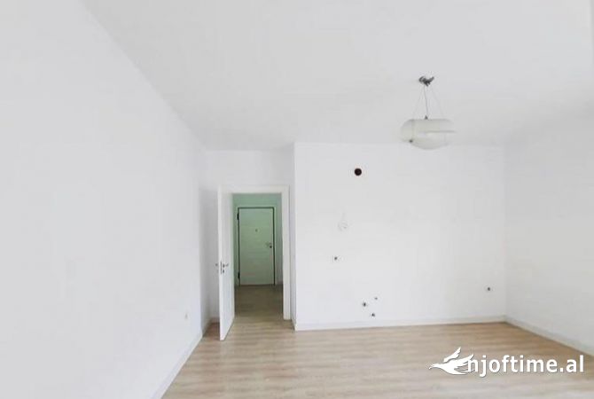 Shtepi me qera 1+1 ne Tirane - 550 Euro