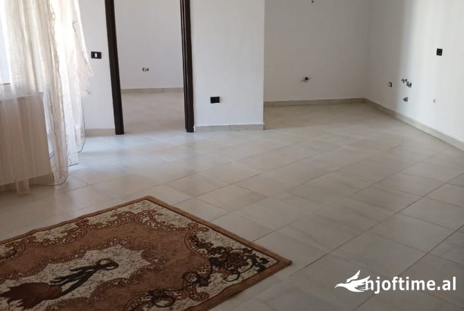 Shtepi ne shitje 2+1 ne Tirane - 125,000 Euro