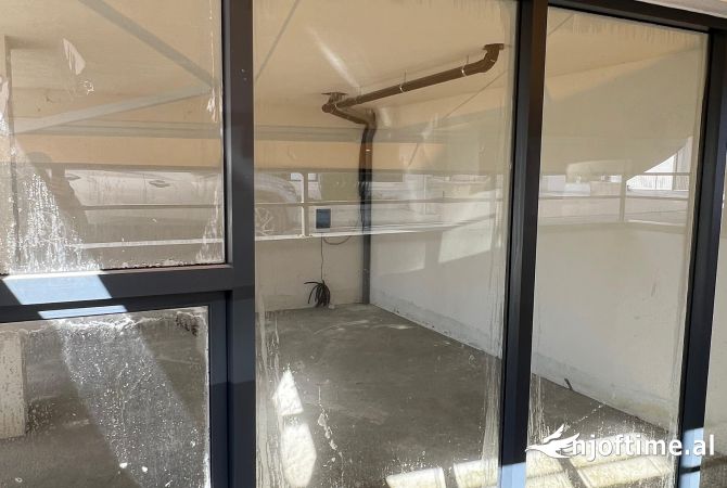 Ambient biznesi me qera 1+1 ne Tirane - 1,500 Euro