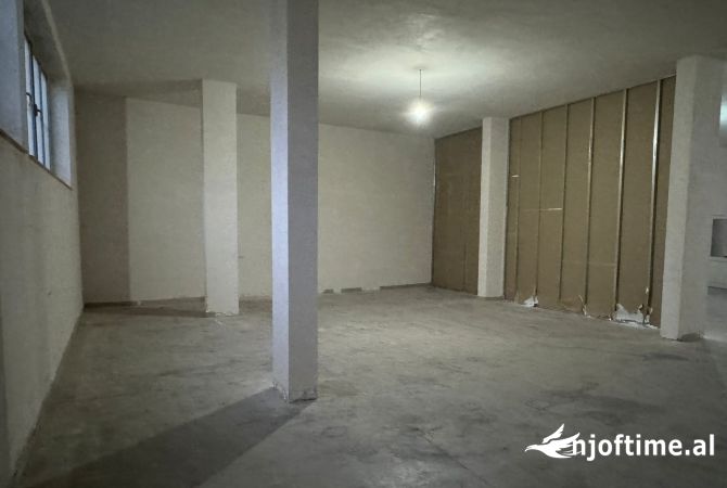 Ambient biznesi ne shitje 1+1 ne Tirane - 380,000 Euro