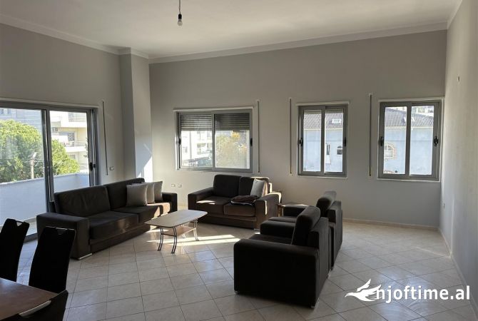 Casa in affitto 2+1 a Tirana - 350 Euro