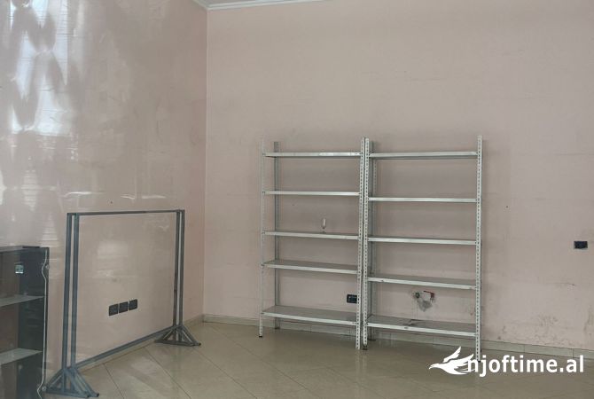 Ambient biznesi ne shitje 1+1 ne Tirane - 80,500 Euro