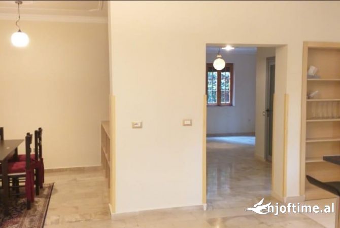 House for Sale 7+1 in Tirana - 900,000 Euro