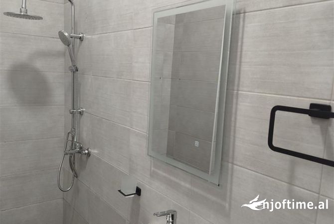 Shtepi me qera Apartament ne Tirane, 1+1, Mobilimi E mobiluar, Pagesa 500  Euro.