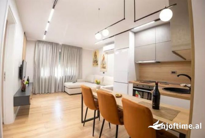 Shtepi me qera 1+1 ne Tirane - 650 Euro