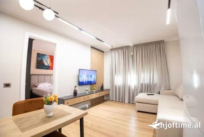 Shtepi me qera 1+1 ne Tirane - 650 Euro