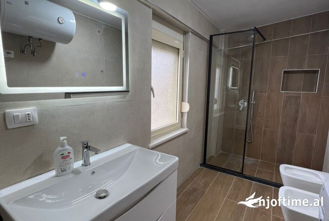 Attic (top floor of the roof) for sale in Durres 2+1, Furnished