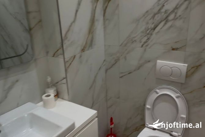 Shtepi me qera 1+1 ne Tirane - 1,500 Euro