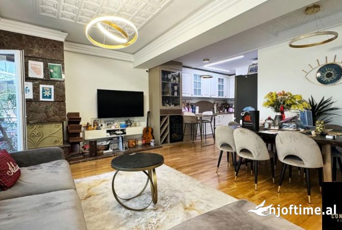 Shtepi ne shitje 3+1 ne Tirane - 350,000 Euro