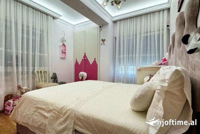 Shtepi ne shitje 3+1 ne Tirane - 350,000 Euro