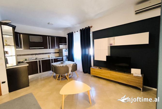 Shtepi me qera 1+1 ne Tirane - 600 Euro