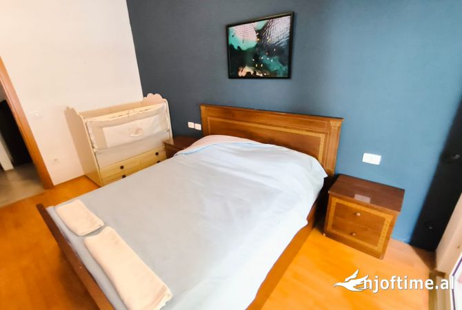 Shtepi me qera Apartament ne Tirane, 1+1, Mobilimi E mobiluar, Pagesa 600  Euro.