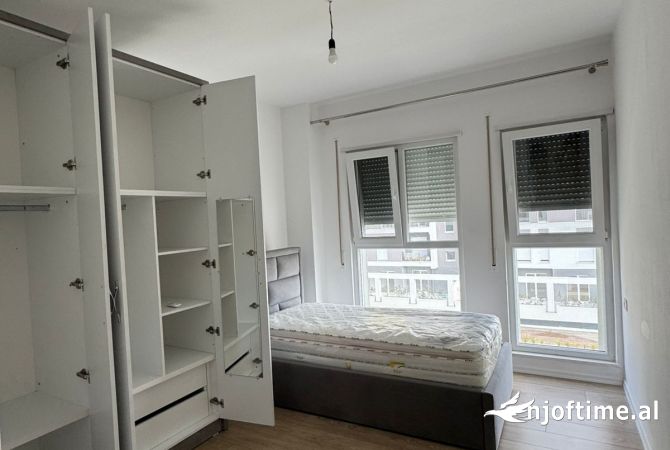 Shtepi me qera Apartament ne Tirane, 2+1, Mobilimi E mobiluar, Pagesa 500  Euro.