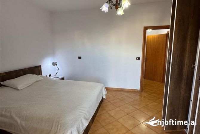 Shtepi me qera 1+1 ne Tirane - 47,000 Leke