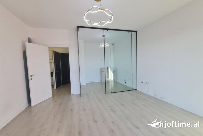 Shtepi me qera 3+1 ne Tirane - 750 Euro