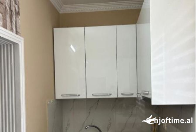 Shtepi ne shitje 1+1 ne Tirane - 115,000 Euro