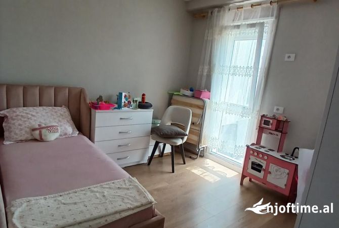 Shtepi ne shitje 2+1 ne Tirane - 150,000 Euro