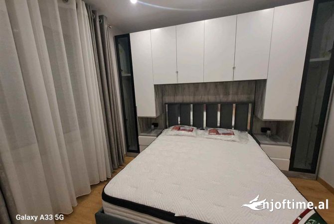 Shtepi me qera Apartament ne Tirane, 2+1, Mobilimi E mobiluar, Pagesa 650  Euro.