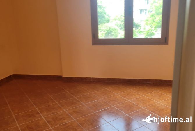 Casa in affitto 3+1 a Tirana - 35,000 Leke