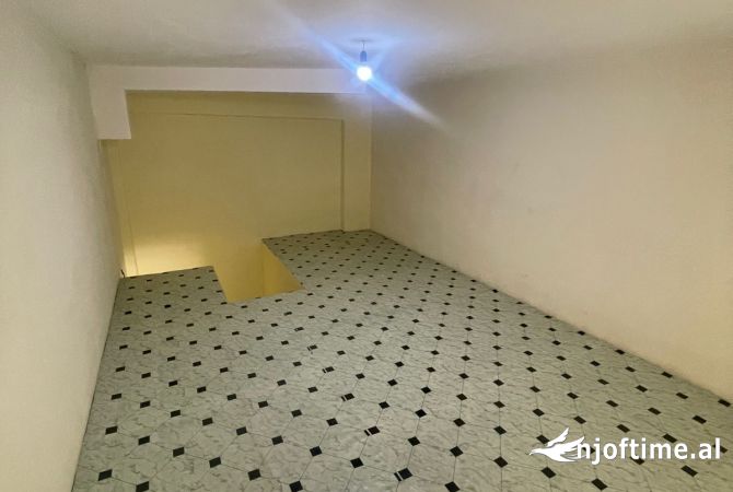 Ambient biznesi ne shitje 1+1 ne Tirane - 70,000 Euro