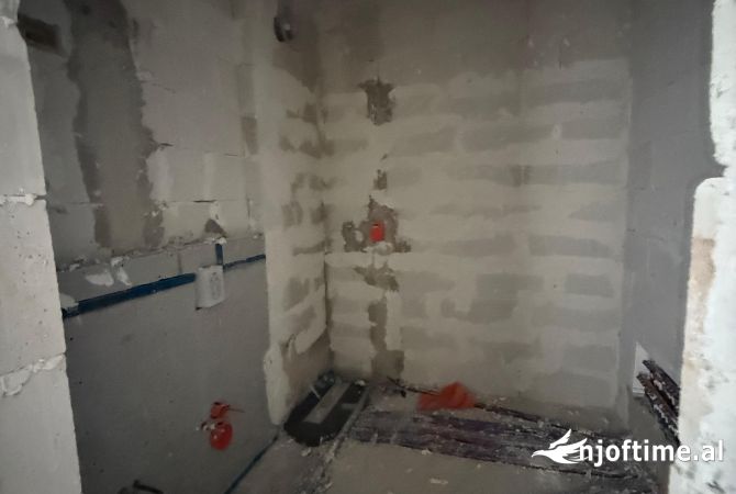 Shtepi ne shitje 2+1 ne Tirane - 123,000 Euro