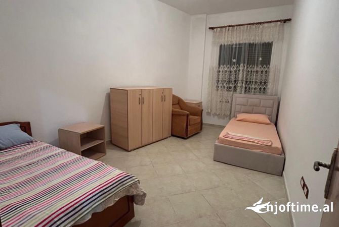 Shtepi me qera Apartament ne Tirane, 2+1, Mobilimi E mobiluar, Pagesa 48,000  Leke.