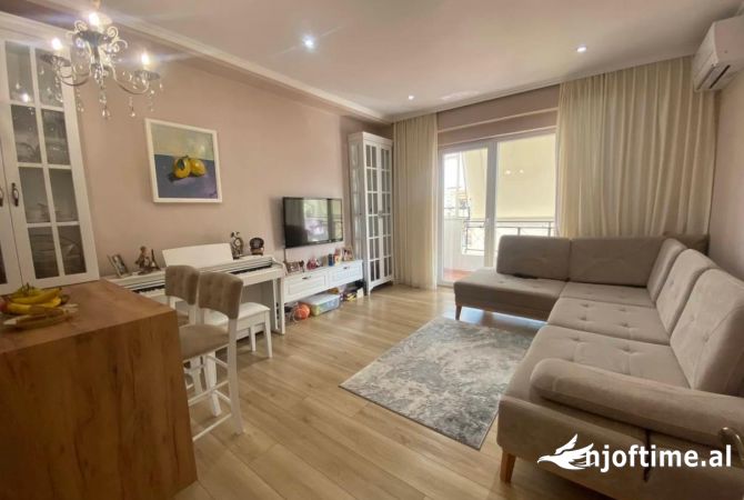 Shtepi ne shitje 1+1 ne Tirane - 115,000 Euro
