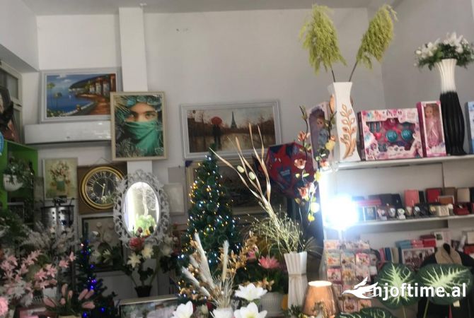 Ambient biznesi ne shitje 1+1 ne Tirane - 11,000,000 Euro
