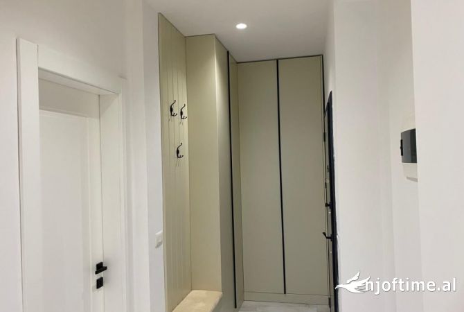 Shtepi me qera Apartament ne Tirane, 1+1, Mobilimi E mobiluar, Pagesa 50,000  Leke.