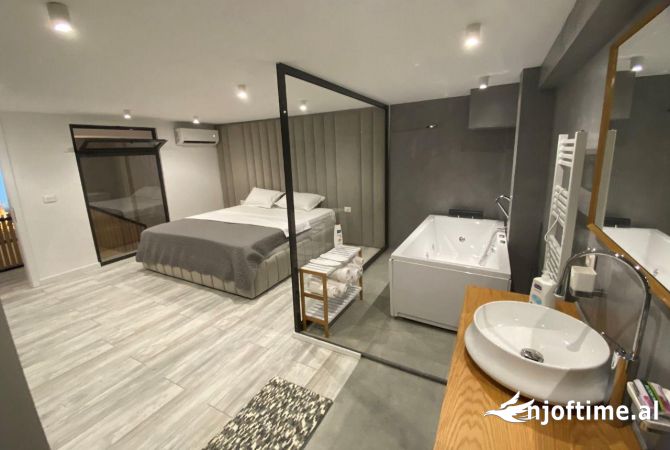 Shtepi me qera 1+1 ne Tirane - 1,200 Euro