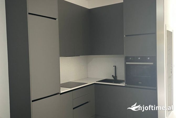 Shtepi me qera 2+1 ne Tirane - 30,000 Leke