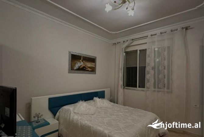 Shtepi me qera 1+1 ne Tirane - 38,000 Leke