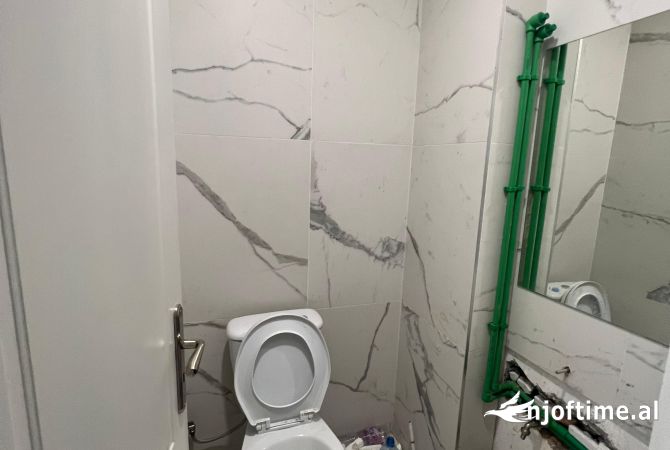 Ambient biznesi me qera 1+1 ne Tirane - 3,200 Euro