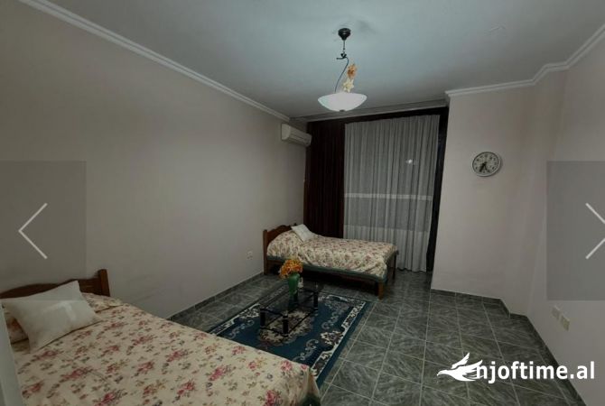 Shtepi me qera Apartament ne Tirane, 2+1, Mobilimi E mobiluar, Pagesa 65,000  Leke.