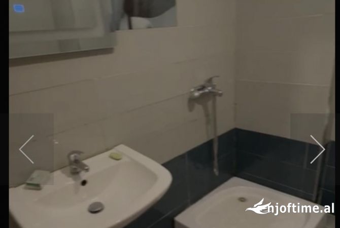 Shtepi me qera 2+1 ne Tirane - 40,000 Leke