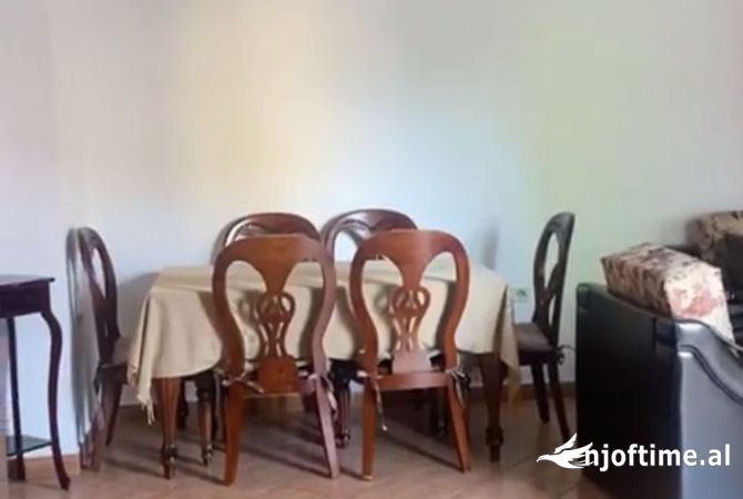 Shtepi me qera 2+1 ne Tirane - 38,000 Leke