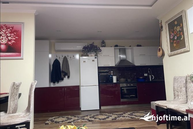 Shtepi me qera 2+1 ne Tirane - 45,000 Leke