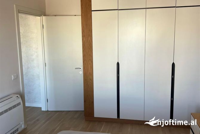 Shtepi me qera 1+1 ne Tirane - 750 Euro
