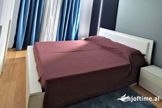 Shtepi me qera 2+1 ne Tirane - 65,000 Leke