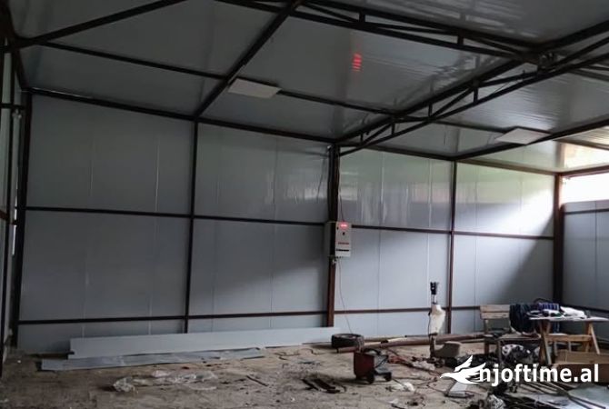 Ambient biznesi me qera 4+1 ne Tirane - 700 Euro