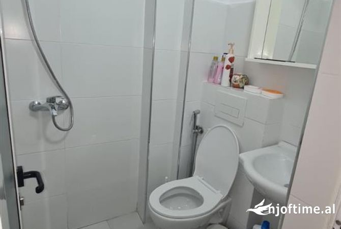 Shtepi me qera 1+1 ne Tirane - 600 Euro