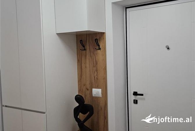 Shtepi me qera 1+1 ne Tirane - 60,000 Leke