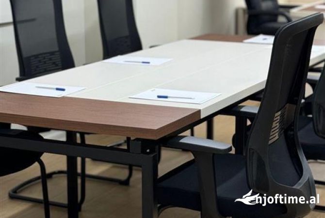Ambient biznesi me qera 3+1 ne Tirane - 600 Euro