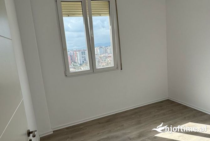 Shtepi me qera Apartament ne Tirane, 3+1, Mobilimi E mobiluar, Pagesa 60,000  Leke.