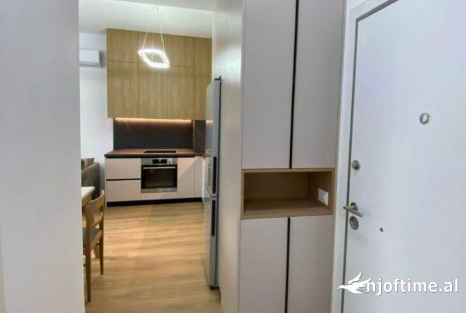 Shtepi me qera 1+1 ne Tirane - 400 Euro