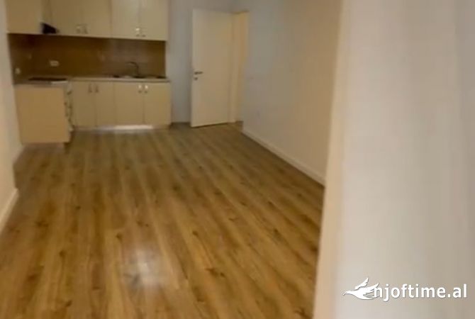 Shtepi ne shitje 1+1 ne Tirane - 100,000 Euro