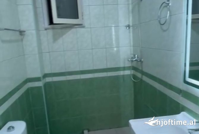 Shtepi ne shitje 1+1 ne Tirane - 100,000 Euro