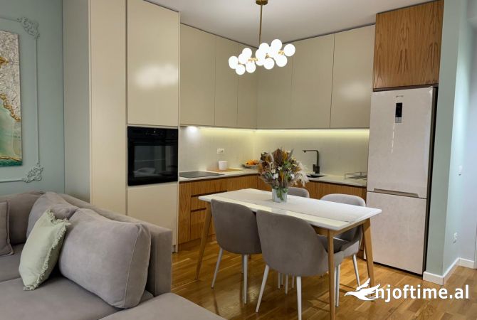 Casa in affitto 1+1 a Tirana - 1,000 Euro