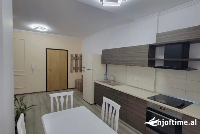 Shtepi me qera 1+1 ne Tirane - 550 Euro