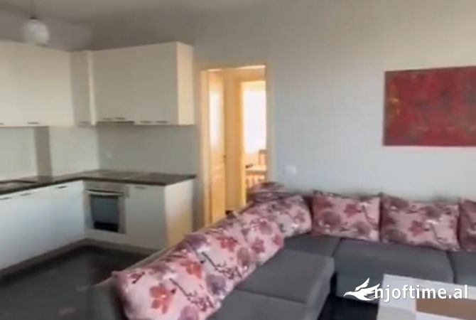 Shtepi me qera 2+1 ne Tirane - 450 Euro